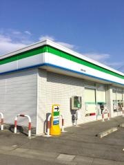 ファミリーマート　湘南松尾店