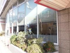ガスト　阪急高槻市駅前店
