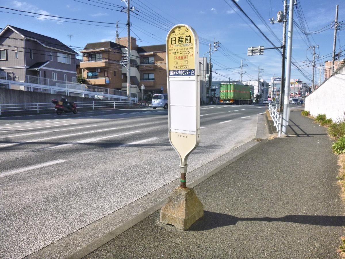 バス停外観