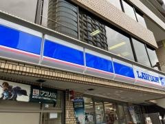 ローソン　北参道駅前店