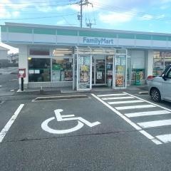 ファミリーマート　東出雲インター店