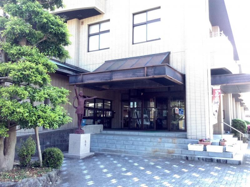 周防大島町役場久賀庁舎です。