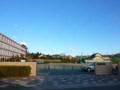 富塚小学校