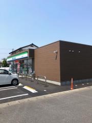ファミリーマート　石岡駅東口店