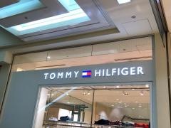 トミー　ヒルフィガー　クイーンズイースト店