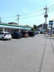 ファミリーマート　さいたま白幡店