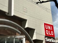 ユニクロ　江坂東急プラザオッツ店