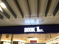 ブックファースト　梅田2階店