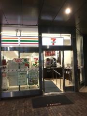 セブンイレブン　博多駅前3丁目店