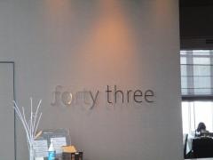 ｆｏｒｔｙ　ｔｈｒｅｅ