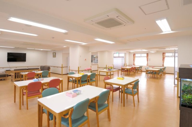 フォーユー大和郡山 内観（中の様子）