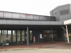 六日町駅前ショッピングセンターララ