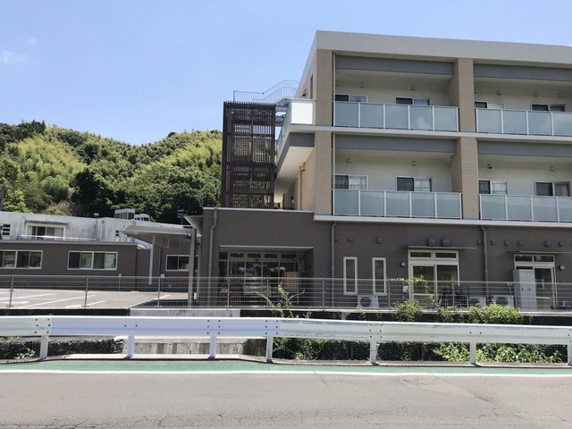 開寿園 施設外観