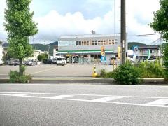ファミリーマート　高知朝倉横町店