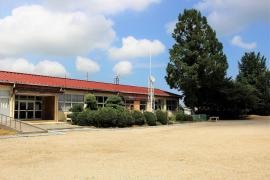 椿小学校
