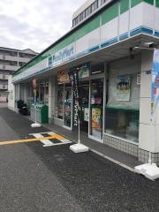 ファミリーマート　庄内宝町二丁目店