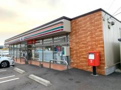 セブンイレブン　三輪山隈店