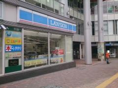 ローソン　平尾駅前店
