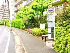 「白山一丁目」バス停留所