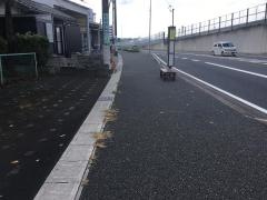 「中ノ町小学校入口」バス停留所