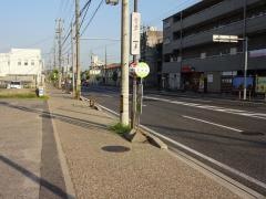 「石神町」バス停留所