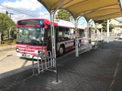 「玉川橋団地」バス停留所