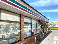 セブンイレブン　岡崎小針町店