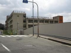石切東小学校