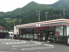 セブンイレブン　高梁市役所前店
