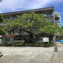 八重瀬町立東風平中学校