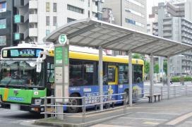 「葛西駅前」バス停留所