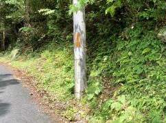 「三階滝」バス停留所
