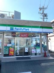 ファミリーマート　豊川豊が丘店