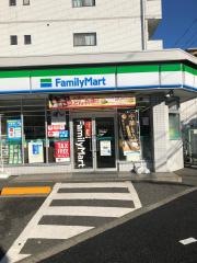 ファミリーマート　江戸川球場店