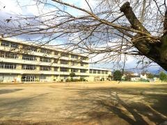 大村小学校