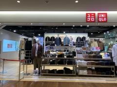 ユニクロ　新宿高島屋店