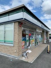 ファミリーマート　彦根竹ヶ鼻店