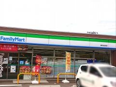 ファミリーマート　諫早多良見店