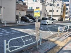 「いちょうホール前」バス停留所