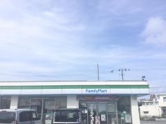 ファミリーマート　石川東恩納店