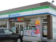 ファミリーマート　都田テクノ店