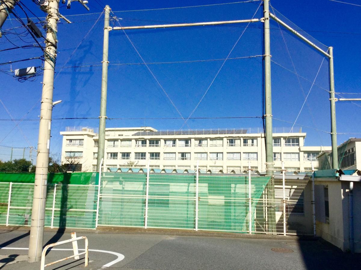 鵠南小学校