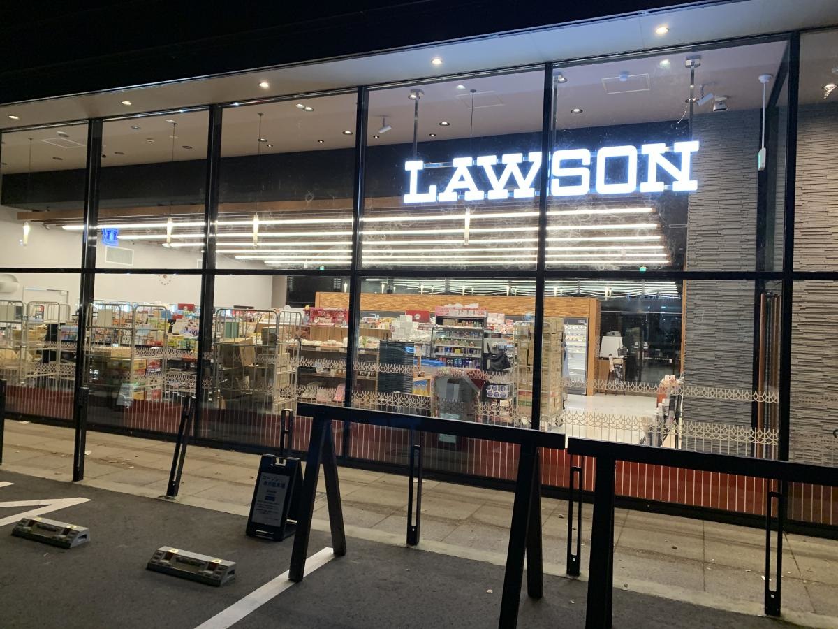 ローソン　ビーナスライン白樺湖