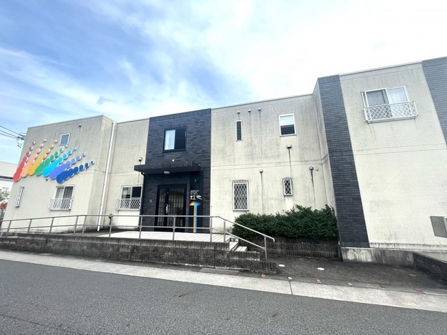 虹色 施設外観