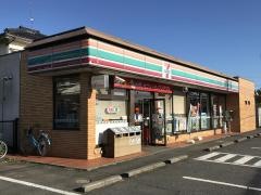 セブンイレブン　成田本三里塚店