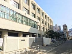 中津小学校