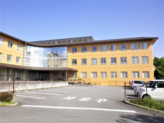 介護老人保健施設　榊原 施設外観