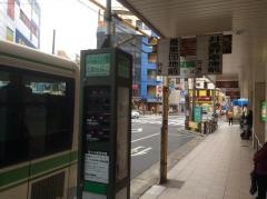 「上新庄駅前」バス停留所