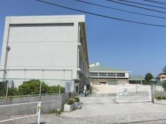 高田小学校