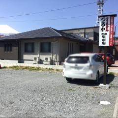 つるや食堂